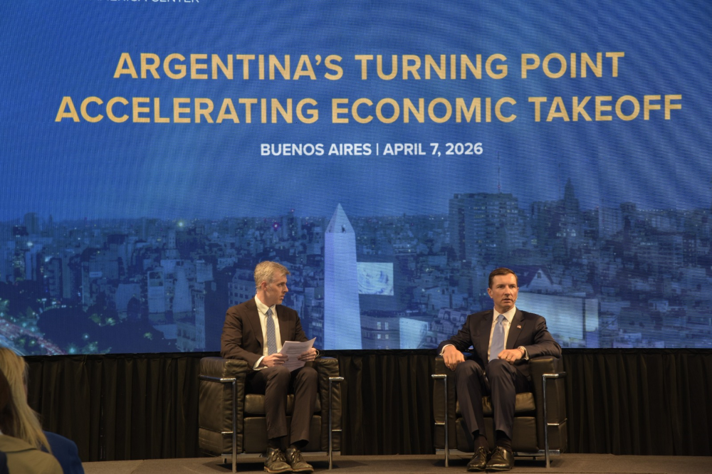 Chaiman John Jovanovic  at Conference